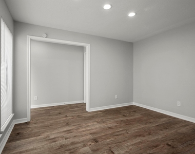 15606 Stoney Fork Drive - Photo Thumbnail 5