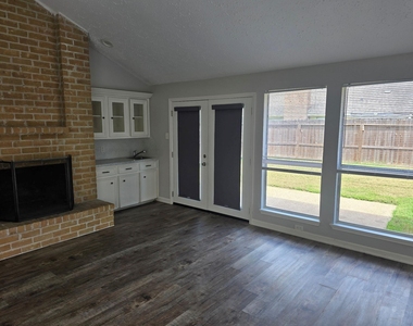 15606 Stoney Fork Drive - Photo Thumbnail 12