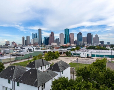 1615 Bingham Street - Photo Thumbnail 33