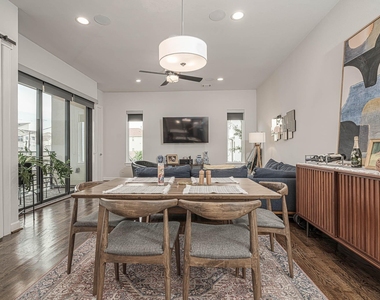 1615 Bingham Street - Photo Thumbnail 2