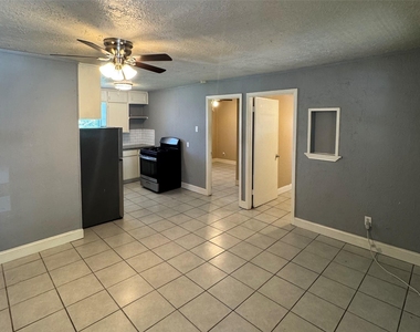 311 Randall Street - Photo Thumbnail 3