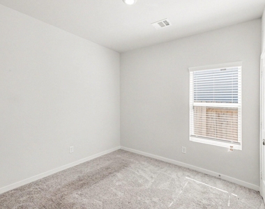 16909 Needlepoint Drive - Photo Thumbnail 8