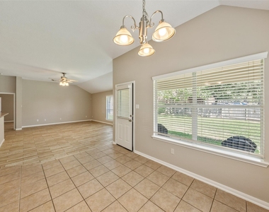 30627 N Sulphur Creek Drive - Photo Thumbnail 21