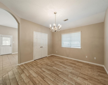 30627 N Sulphur Creek Drive - Photo Thumbnail 12
