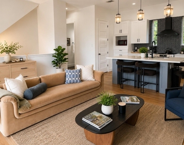 2807 Brailsfort Street - Photo Thumbnail 2