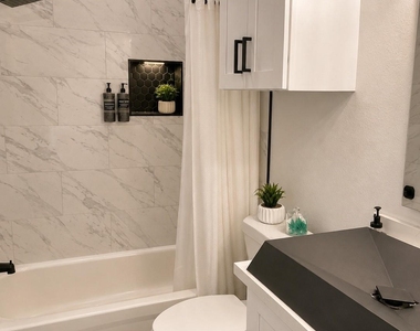 2807 Brailsfort Street - Photo Thumbnail 12