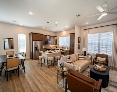 18107 Sweetwater Meadow Lane - Photo Thumbnail 1