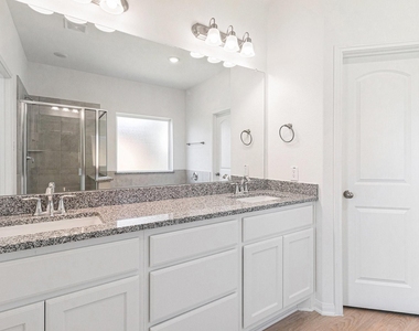 249 Edgewater Drive - Photo Thumbnail 19