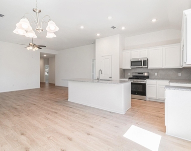 249 Edgewater Drive - Photo Thumbnail 11