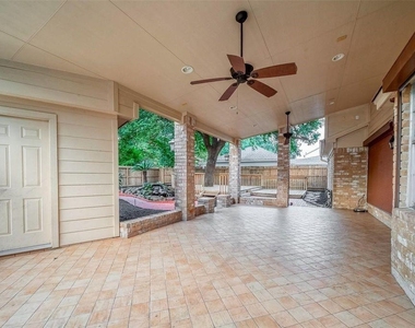 8114 Fernbrook Lane - Photo Thumbnail 8