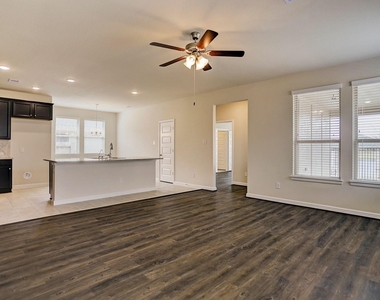 18215 Alora Springs Trace - Photo Thumbnail 3