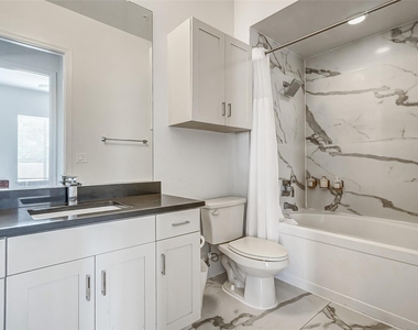 1508 Blodgett Street - Photo Thumbnail 10