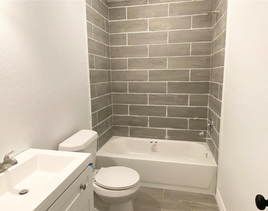 906 Eagle Avenue - Photo Thumbnail 5