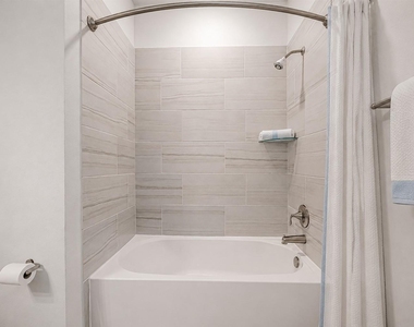6804 Westview Drive - Photo Thumbnail 29