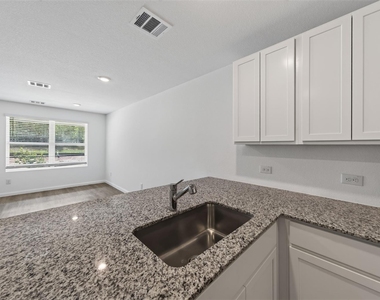 13046 Turret Bend Way - Photo Thumbnail 12