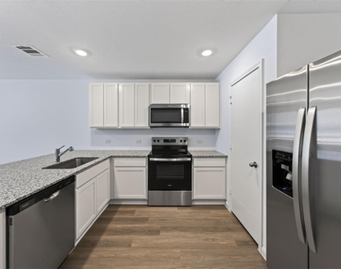 13046 Turret Bend Way - Photo Thumbnail 10