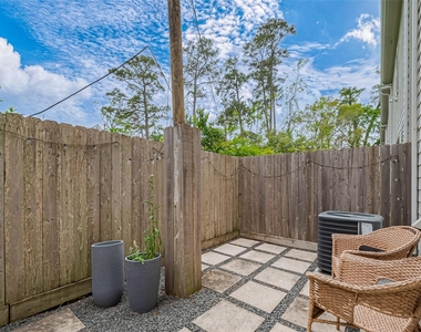 5209 Pinemont Creek Lane - Photo Thumbnail 14