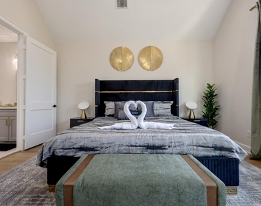 1603 Sylveste Street - Photo Thumbnail 7