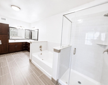 2910 Milam St Street - Photo Thumbnail 7