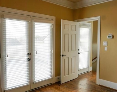 301 Gregg Street - Photo Thumbnail 16