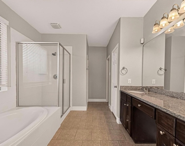6638 Miller Shadow Lane - Photo Thumbnail 18