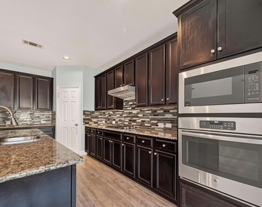 6638 Miller Shadow Lane - Photo Thumbnail 14