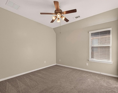 6638 Miller Shadow Lane - Photo Thumbnail 31