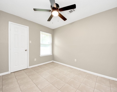 18703 Shay Lane - Photo Thumbnail 20