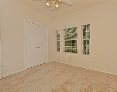 263 Adobe Terrace S - Photo Thumbnail 17