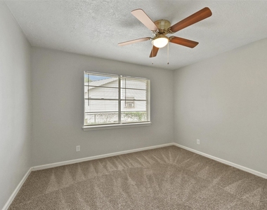 2803 22nd Street - Photo Thumbnail 22