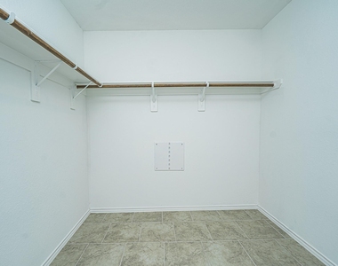 1118 Appaloosa Lane - Photo Thumbnail 31