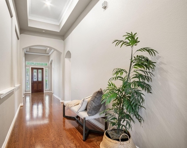 11902 Eden Creek Drive - Photo Thumbnail 7
