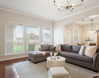 11902 Eden Creek Drive - Photo Thumbnail 14