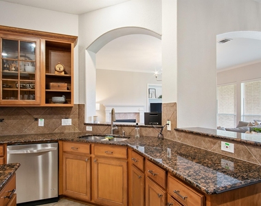 11902 Eden Creek Drive - Photo Thumbnail 19