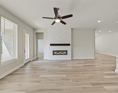 31807 Pecan Meadow Lane - Photo Thumbnail 17