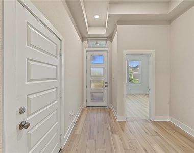 31807 Pecan Meadow Lane - Photo Thumbnail 3
