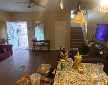 5330 Longmeadow Street - Photo Thumbnail 2