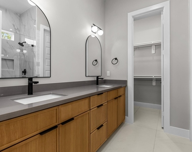 3523 Hadley Street - Photo Thumbnail 12