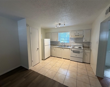 16957 Rabon Chapel Road - Photo Thumbnail 2