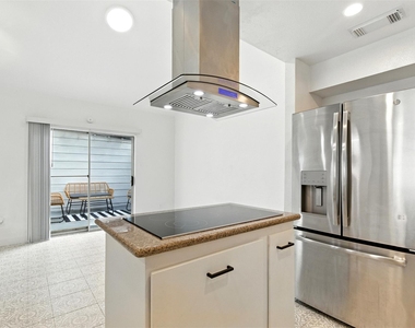 13215 Ravensway Drive - Photo Thumbnail 12