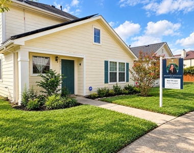 19513 Richland Springs Drive - Photo Thumbnail 1
