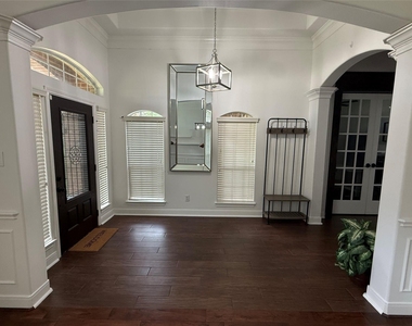 4426 Thaddeus Court - Photo Thumbnail 3