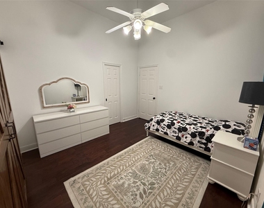 4426 Thaddeus Court - Photo Thumbnail 28