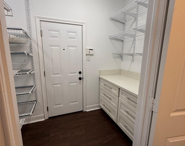 4426 Thaddeus Court - Photo Thumbnail 11