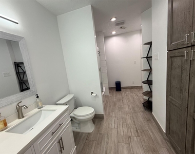 4426 Thaddeus Court - Photo Thumbnail 26