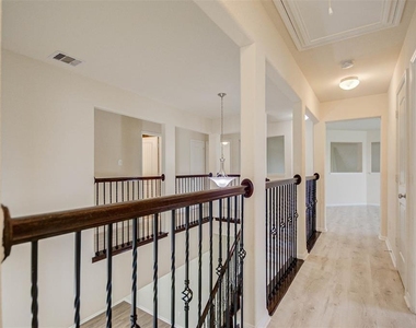 1485 Foshee Court - Photo Thumbnail 11