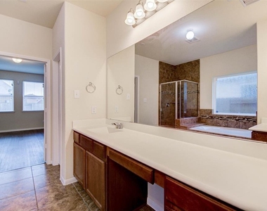 1485 Foshee Court - Photo Thumbnail 15