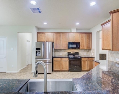 1485 Foshee Court - Photo Thumbnail 8