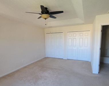 850 Luminary Circle - Photo Thumbnail 5