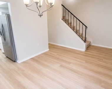 11550 Chimney Rock Road - Photo Thumbnail 3